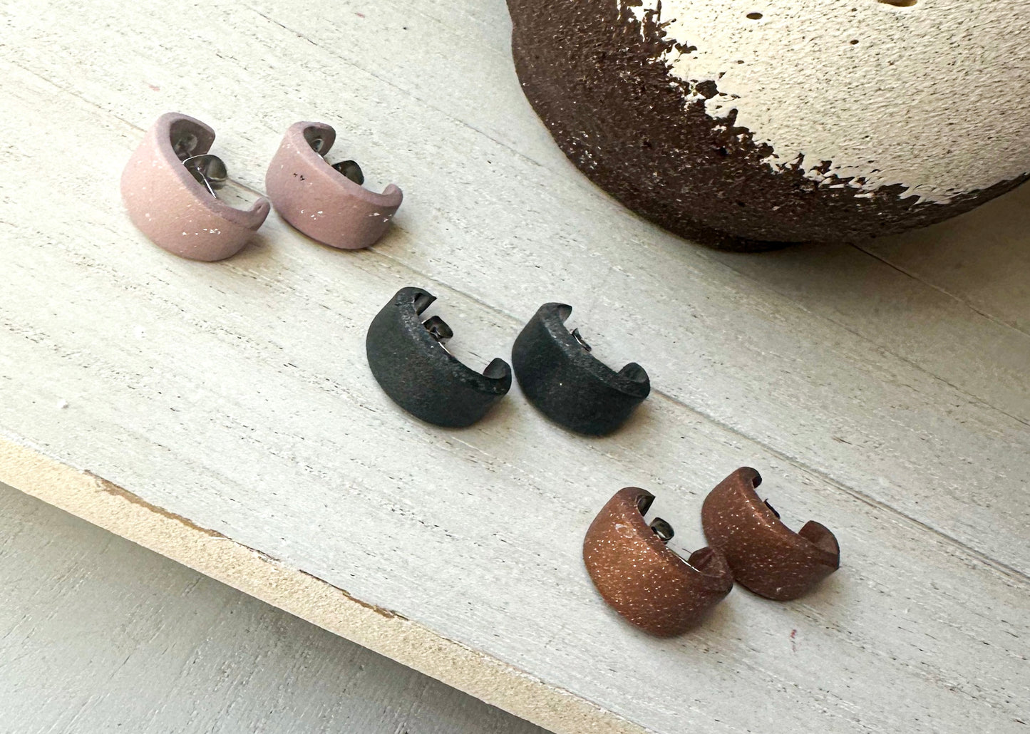 Huggies • 3 colors