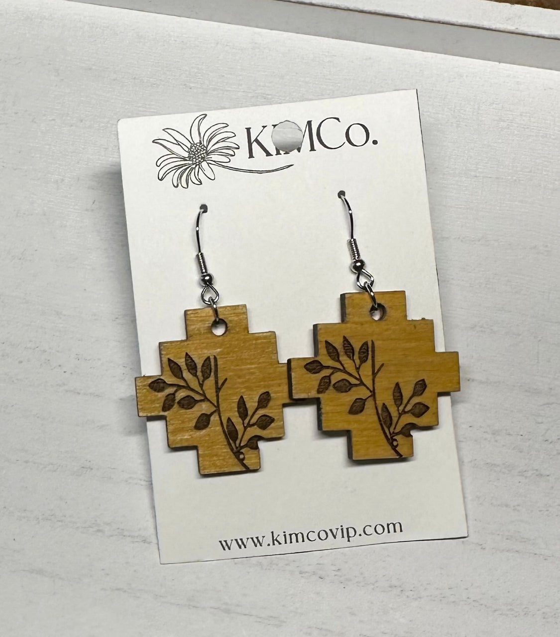 Geometric engraved leaf Wood Earrings * 2 Colors