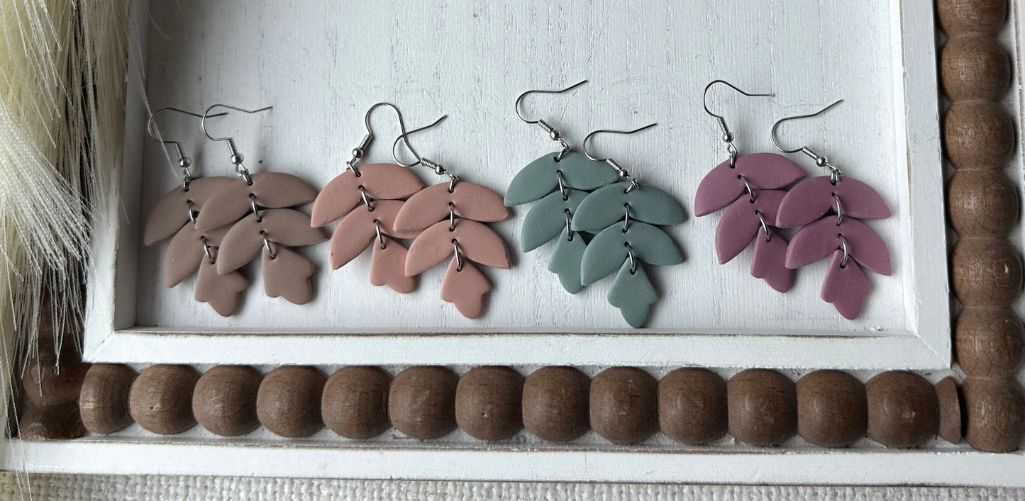 Polymer Clay Earrings Elegant Leaf Drop * 4 Colors