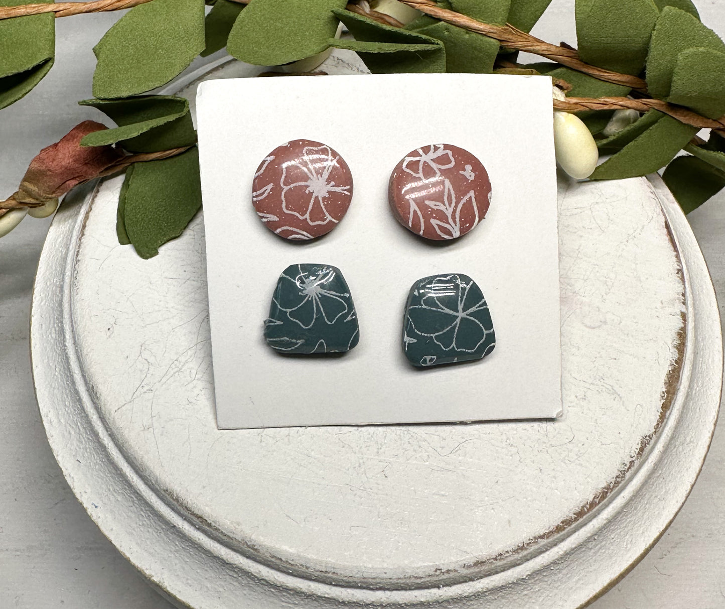 Stud Earrings * Set of 2