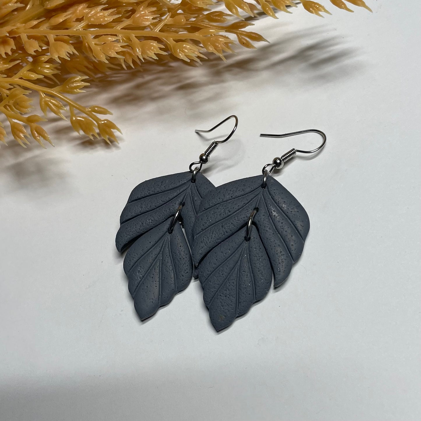 Leaf Polymer Clay Earrings * 7 Colors